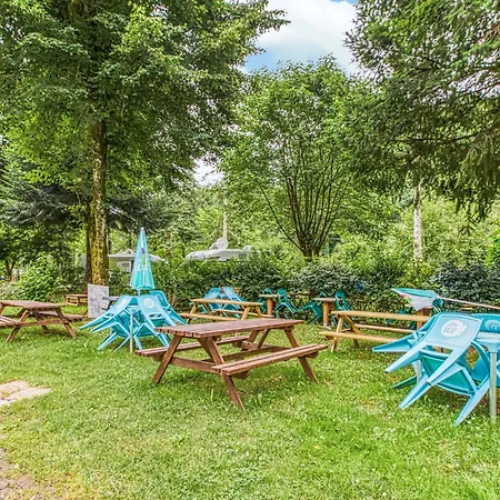 Awesome Stacaravan In En Rouergue * Conques-en-Rouergue